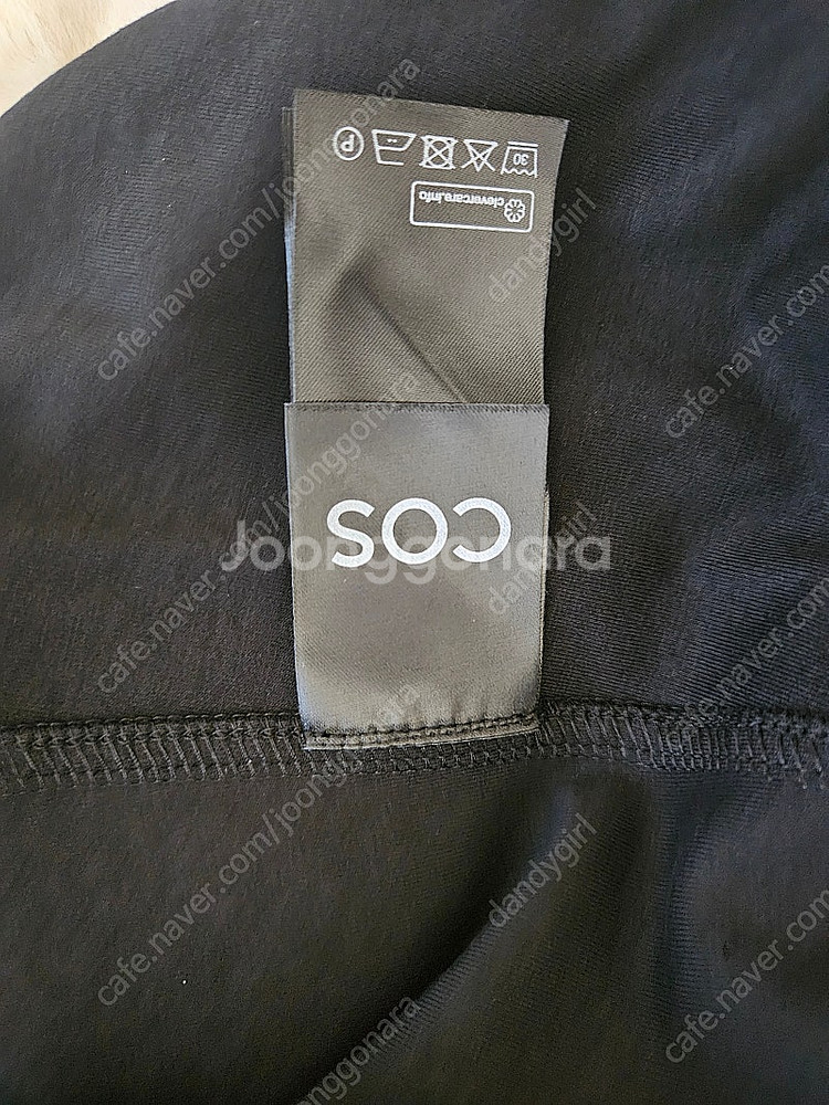 [새상품]COS 코스 블랙원피스 (우체국택배비포함)--5