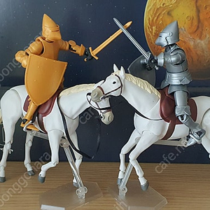 기사 말 피규어