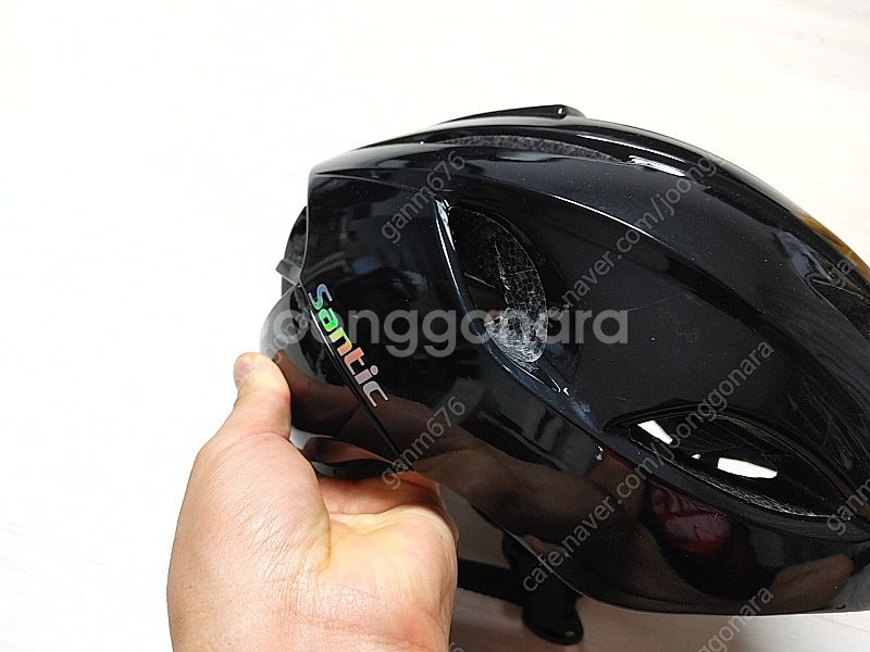 **컨디션상) 산틱 자전거 헬멧 초경량 에어로 후미등 헬맷 L사이즈 팝니다.(택포3.8만)**--4