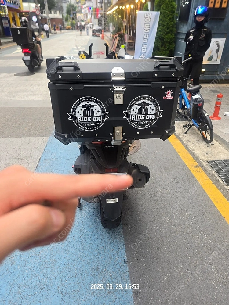 24년식 포르자350 이미지