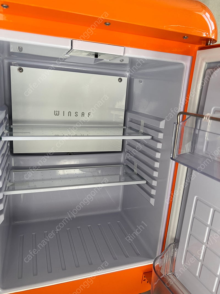 무소음 레트로냉장고 화장품냉장고 미니냉장고 이미지