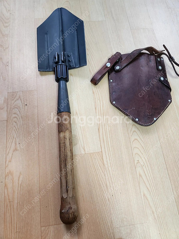스위스군 접의식 야전삽 미사용 오리지날 입니다--2