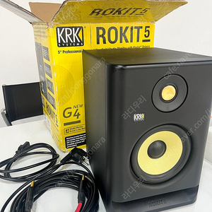 KRK ROKIT5 G4 1통 판매합니다.