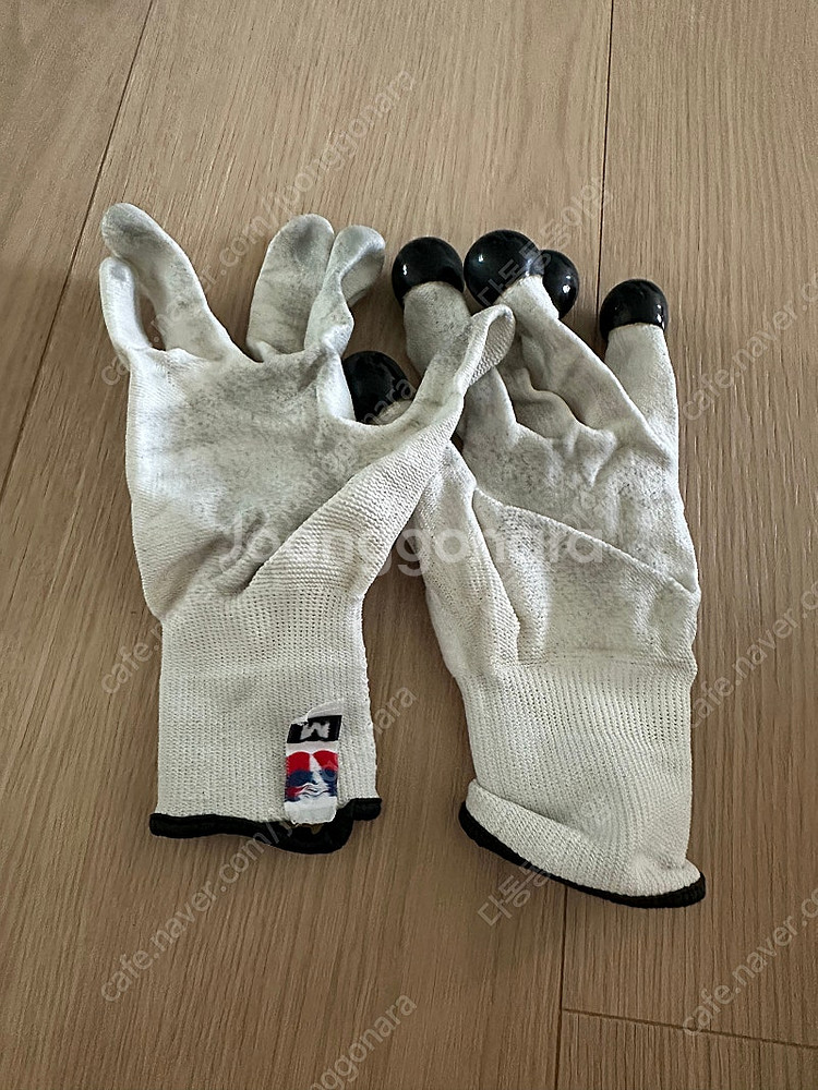 스케이트 방울 장갑 개구리 장갑 택포 13,000원--2