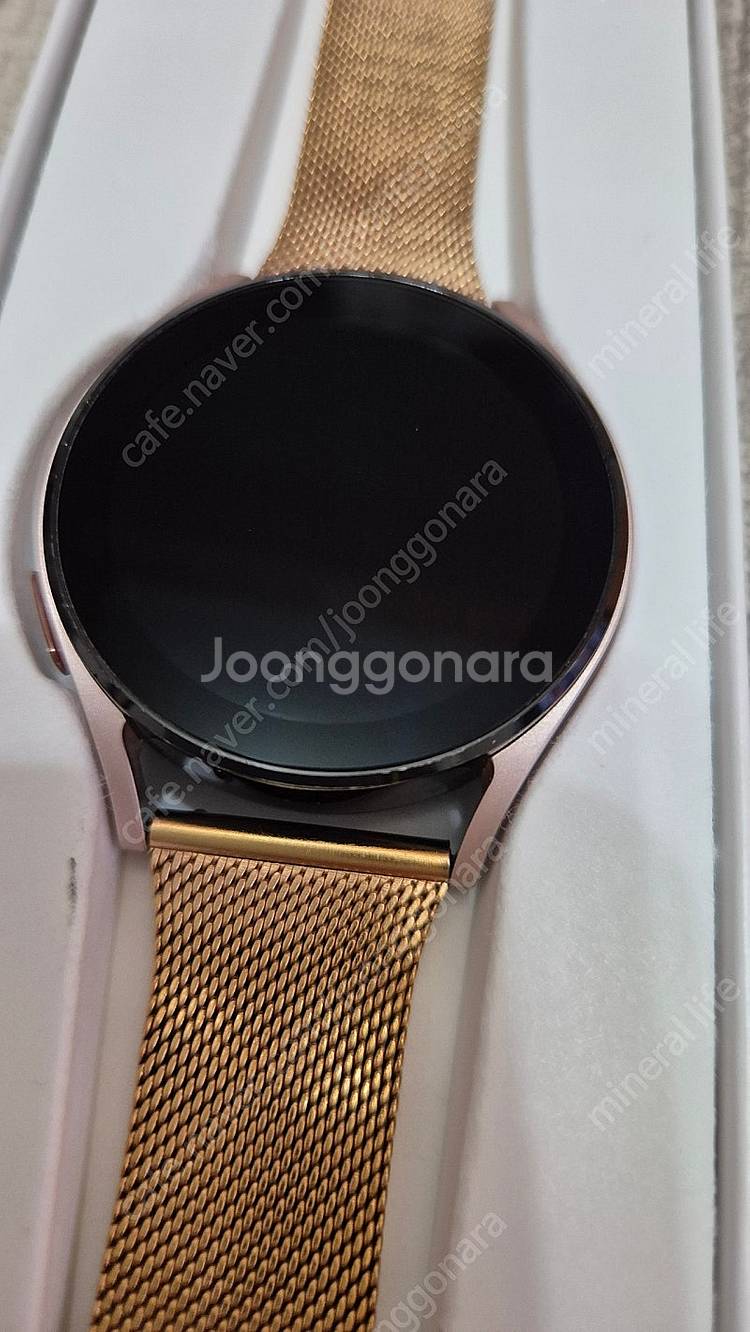 갤럭시 워치4 40mm 입니다.--6
