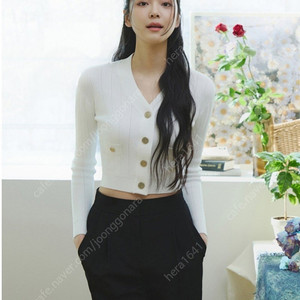 잇미샤 슬림 브이넥 가디건