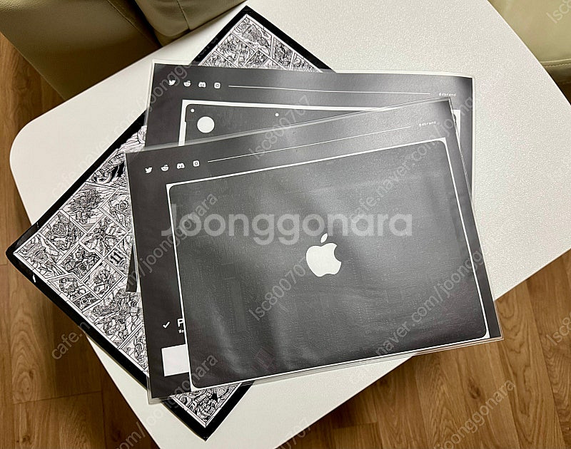 dbrand macbook pro m4 스킨 풀세트(디...--0