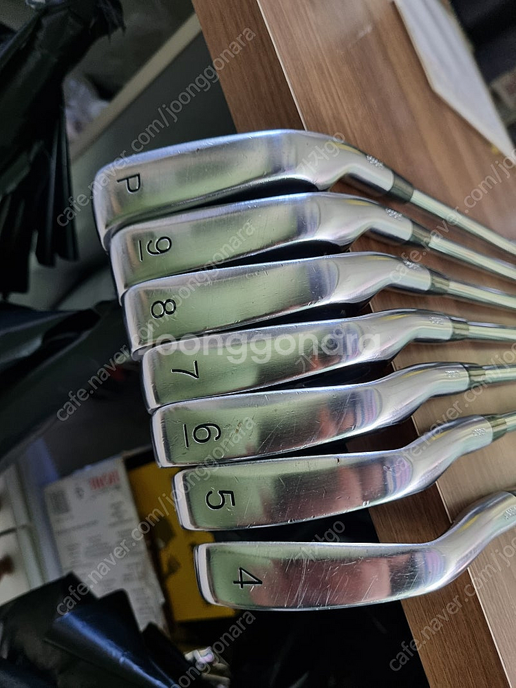 기가 프라임 4x 단조 아이언 950r(4~p).상태깨...--0