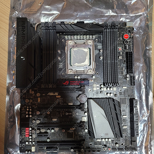 i7 3970x + ASUS RAMPAGE IV Black Edition STCOM