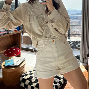 코스모폴리탄줄라이 블라우스 갈라뜨 데 후아