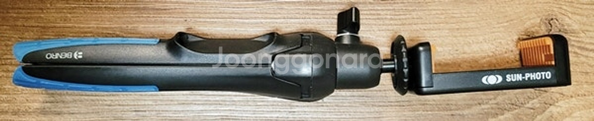 슬릭 U874 고급형 4단 삼각대 신품, 벤로 BK-1...--1