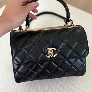 샤넬 트렌드cc 스몰 금장 680