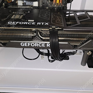 ASUS TUF RTX 4090 그래픽 카드