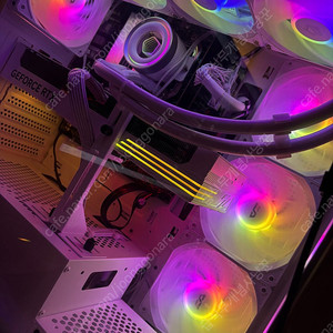 9800X3D / 5070ti / 32G 개인 사용 본체 판매