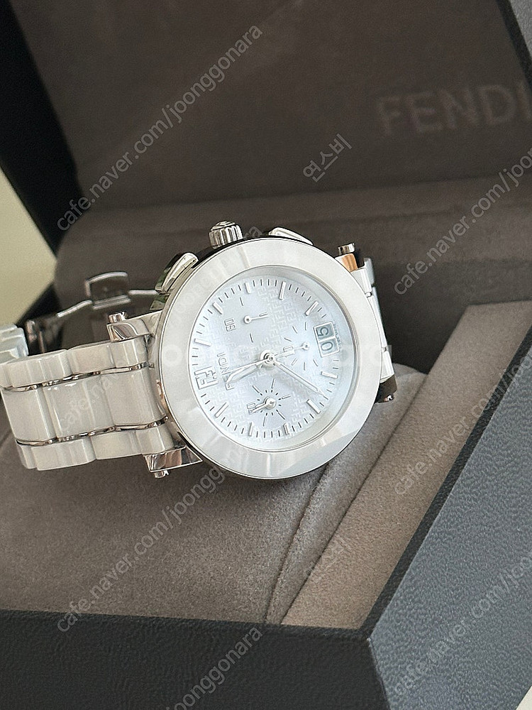 펜디 여성 세라믹 시계--5