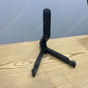 접이식 휴대폰/태블릿 스탠드 거치대 팝니다.