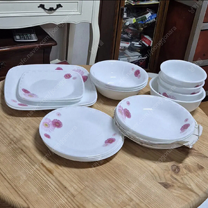 코렐 핑크데이지 그릇,개당가