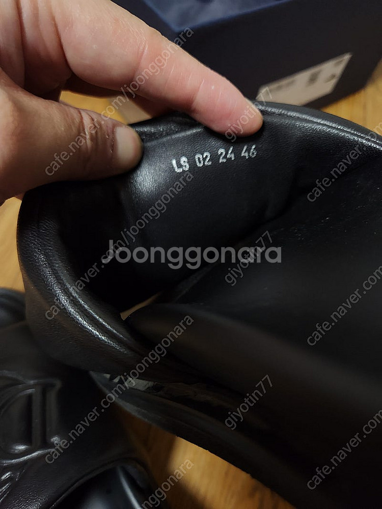 디올 아쿠아 샌들--2