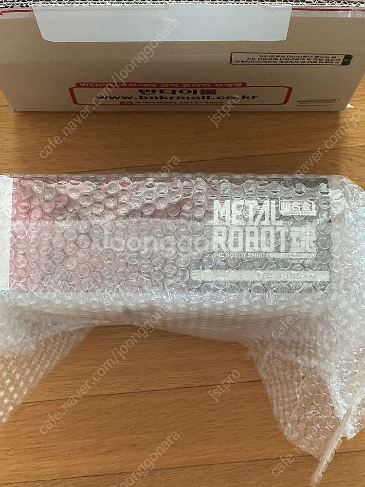 미개봉 메탈로봇혼 지쿠악스 붉은 건담 판매합니다.--2