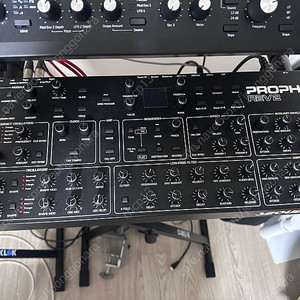 sequential prophet rev2 desktop module 16 voice 프로팻 데스크탑 16보이스
