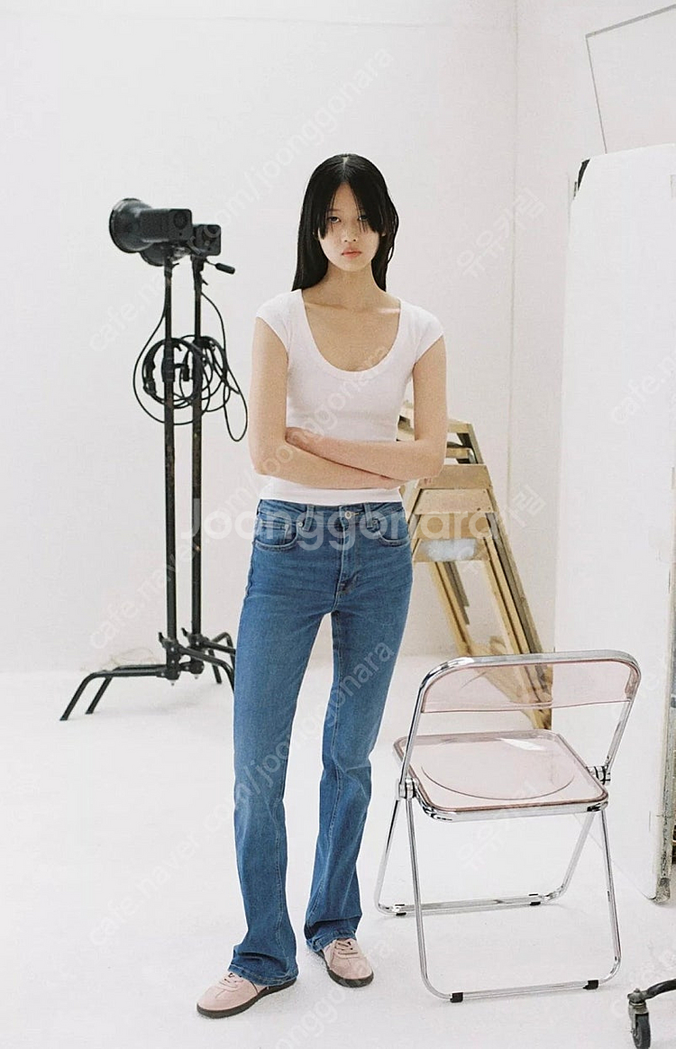 ZARA 자라 부츠 컷 데님--0