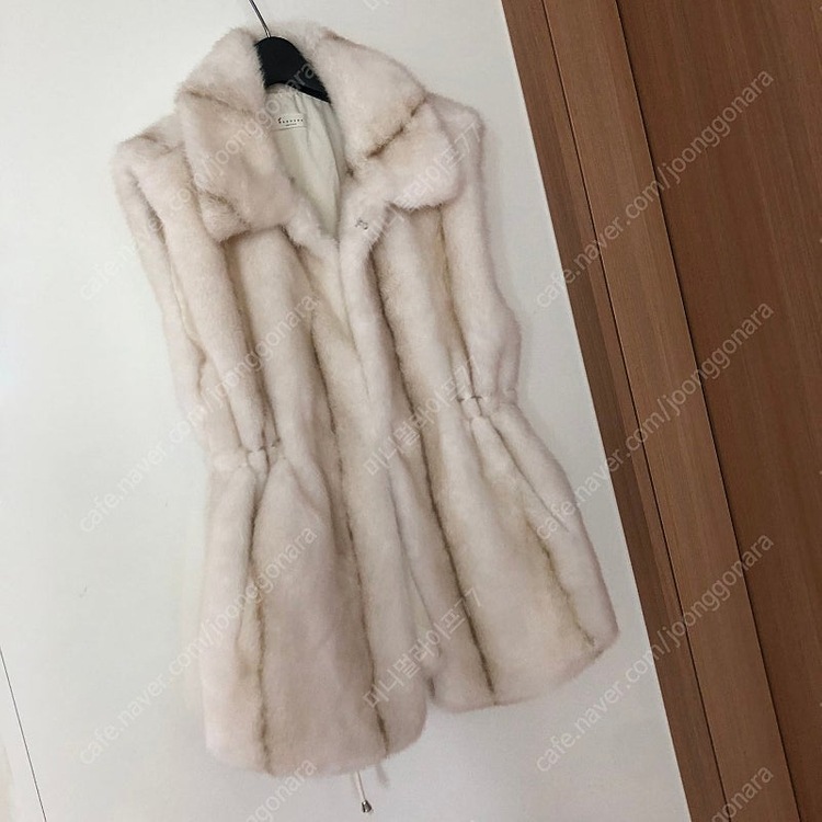 프리미엄 에코퍼 페이크 밍크퍼 베스트 조끼 출근룩 올드머니룩 이미지