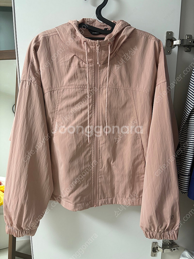 탑텐 밸런스 여성자켓--0