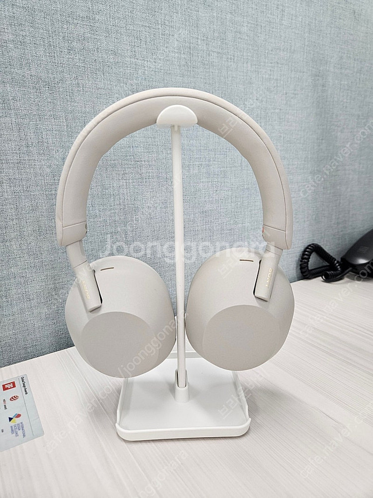 소니 WH-1000XM5 헤드폰--3