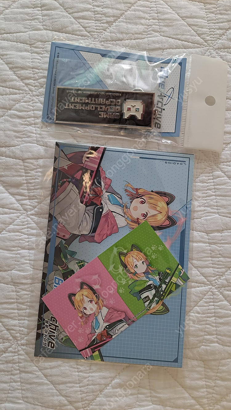 블루아카이브 첫 애니플러스 콜라보 3~4주차 한정메뉴 게임개발부 키링과 일러스트카드 특전, 아리스 아크릴 스탠드 이미지