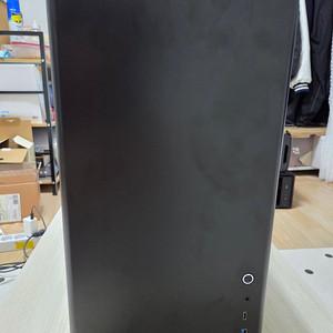 I3-8100 + GTX1650 PC 모니터 포함 팝니다