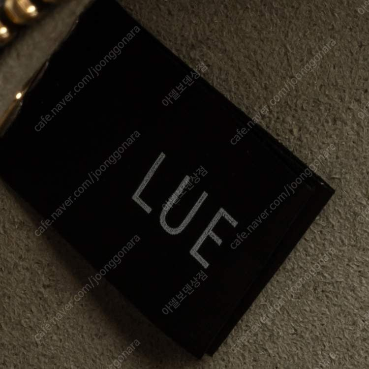 FURLA 훌라 블랙 레더 라운드 미니 크로스백 이미지