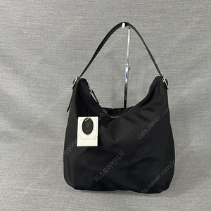 TOUT Y EST 숄더백/새상품