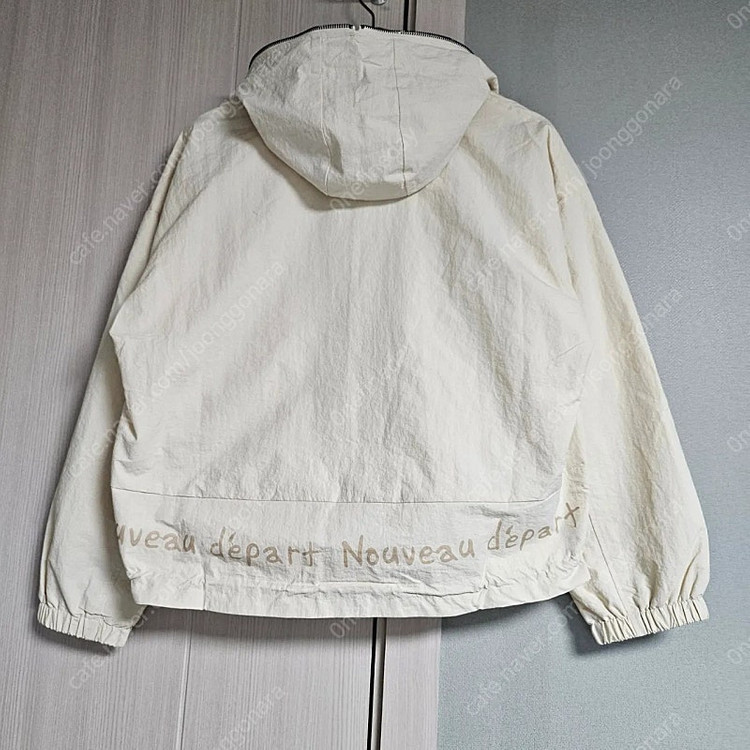 [새상품] 아이보리 숏 크롭 후드점퍼--1