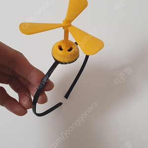 도라에몽 대나무헬리콥터 머리띠입니다