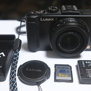 파나소닉 루믹스 LX7 판매 합니다