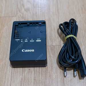 lc-e6e 충전기 + lc-e6e 충전기 + 캐논 580ex