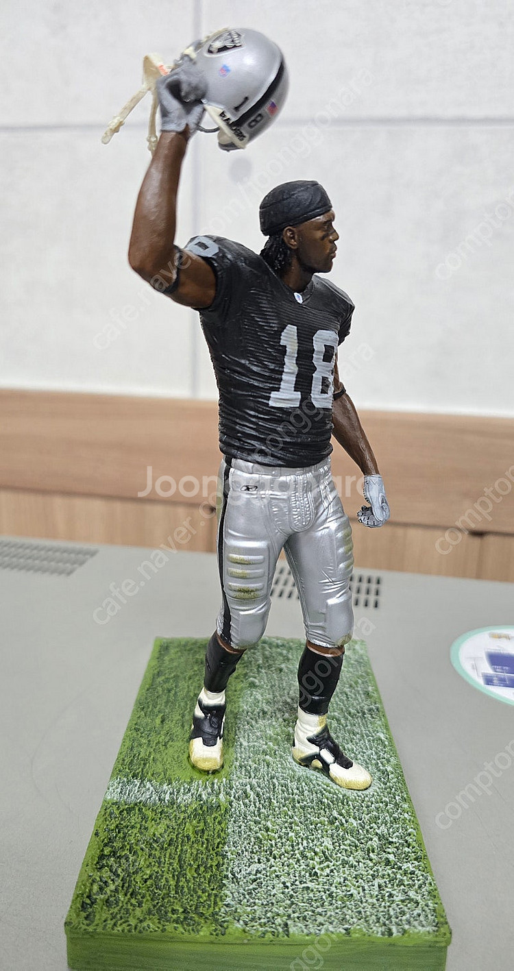 맥팔레인 NFL 피규어들 판매(9월세일)--9