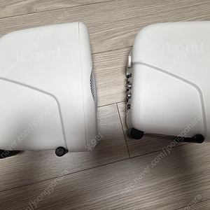 IK iLoud MM 화이트 스피커