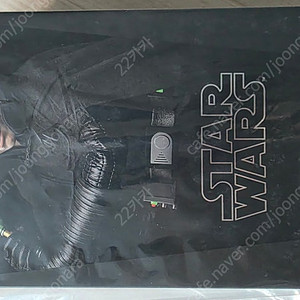 핫토이 에어본 트루퍼, 핫토이 코디, 루크 다크 엠파이어(아티산), 모쇼(탁원) 신겐, 마사무네, 센티넬 소울게인 특전판 팝니다.