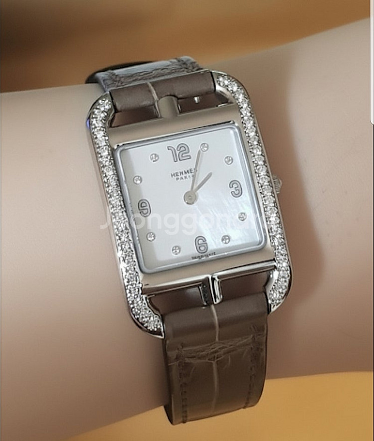 에르메스 케이프코드 31mm 스몰 다이아 워치--1