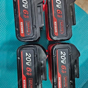 계양20v 6ah 신형전동배터리 2개