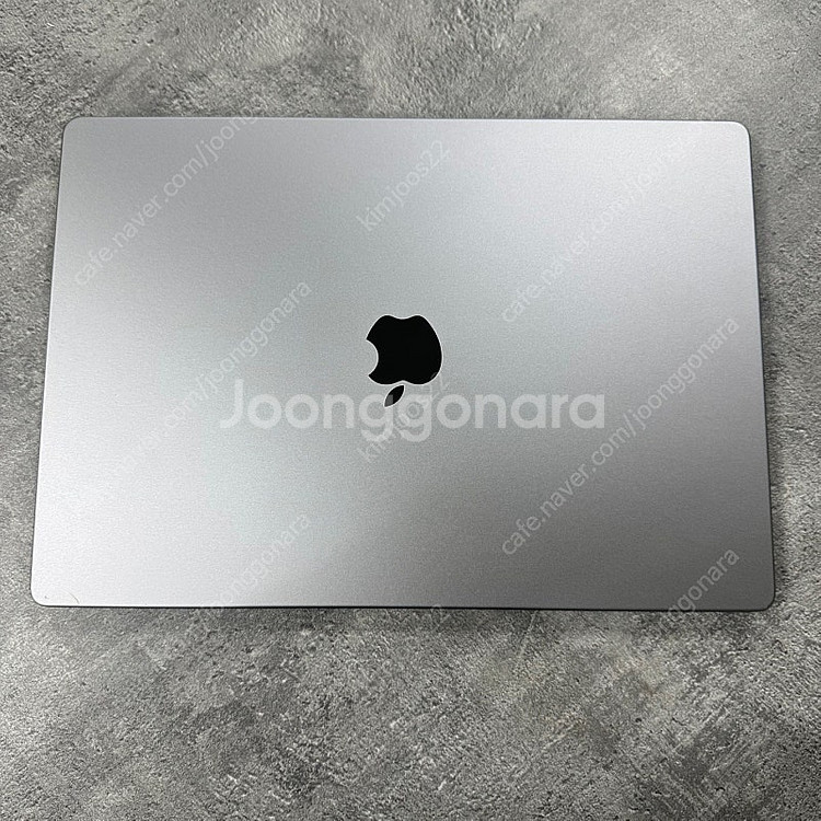 MacBook M1 MAX A2485 판매합니다.--1