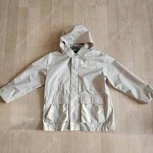 뉴발란스 바람막이