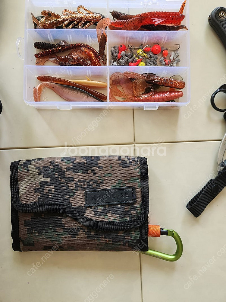 아부가르시아 루어 낚시 가방 소품 웜 훅 집게 세트--2