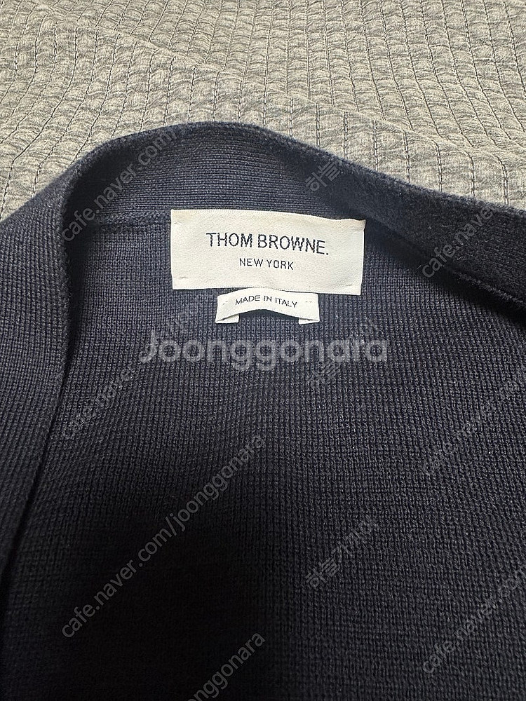톰브라운 밀라노스티치 가디건 네이비 3--3