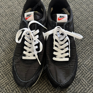[275/US9.5] Nike Air Tailwnind 79 Black White