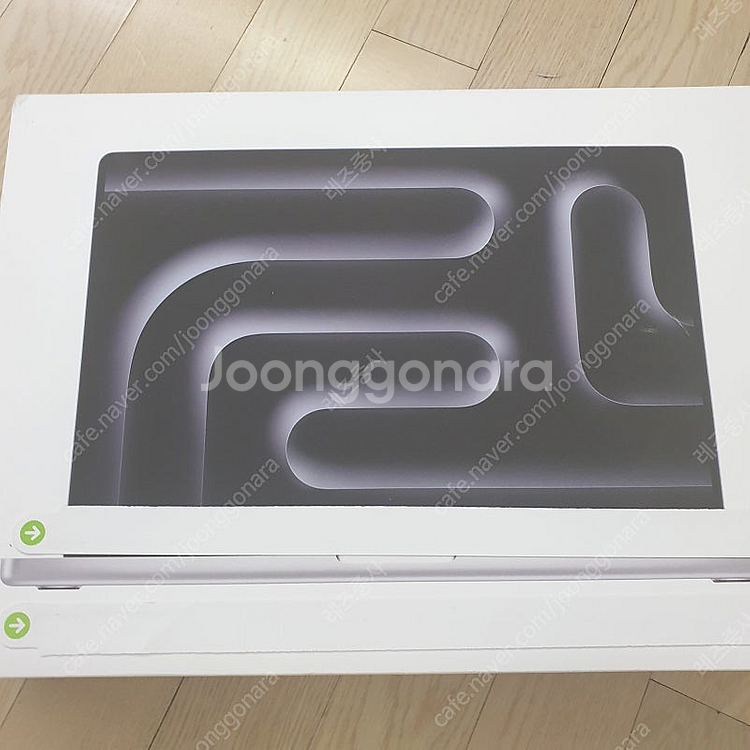 맥북프로 M4 Pro 16인치 판매합니다.애플케어.액정...--0