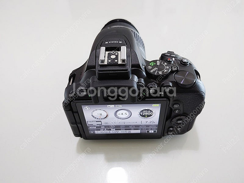니콘 D5500 바디,18-55렌즈 민트급 상태 팝니다--3