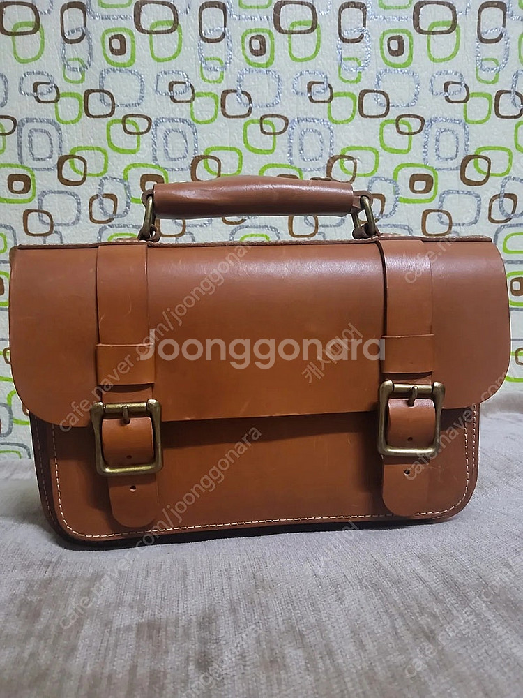 헤비츠 빅포켓사첼백 레디쉬브라운 스몰--0