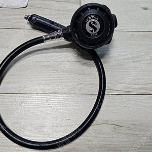 스쿠바프로 호흡기 R195 블랙 70cm.
